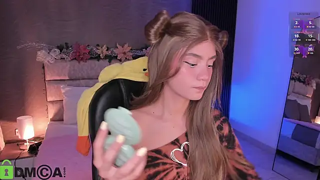 Arinextdoor online show from 11/29/25, 11:52