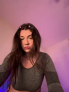 ScarletBloom  online show from 02/08/26, 04:54