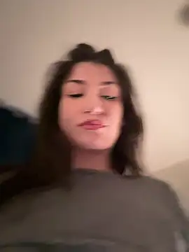 ScarletBloom  online show from 04/02/26, 04:26