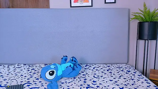 Snapshot of MeghanMure chatting on 02/28/26, 03:51 MeghanMure online show from 02/28/26, 03:51