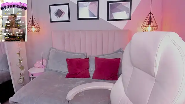 Snapshot of Baby__kitty_ chatting on 09/18/25, 08:33 Baby kitty online show from 09/18/25, 08:33