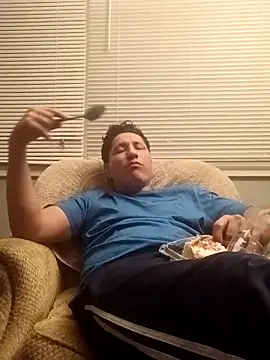 Zetaloco26 online show from 10/04/25, 03:59