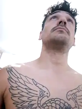 bigandstrong2217 online show from 02/06/26, 04:32