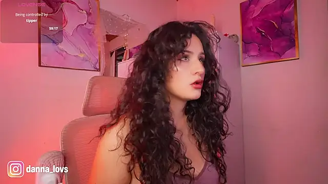 Snapshot of Dannaa_Lovs chatting on 05/18/26, 11:27 Dannaa Lovs online show from 05/18/26, 11:27