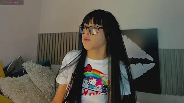 Blue Sixx online show from 10/11/25, 10:19