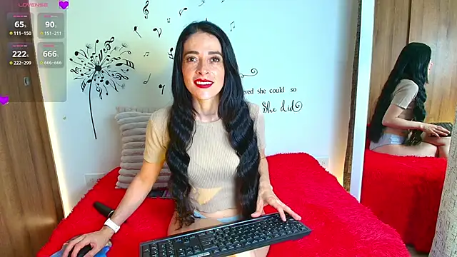 Snapshot of Sophia_k_Rk chatting on 11/08/25, 03:29 Sophia k Rk online show from 11/08/25, 03:29