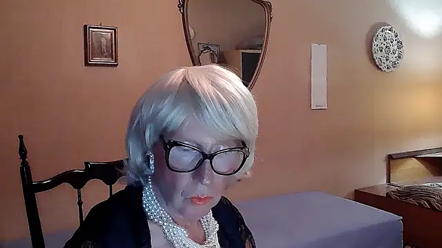 Snapshot of ROBY_SWEETHOT chatting on 09/23/25, 09:51 ROBY SWEETHOT online show from 09/23/25, 09:51