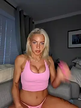 Bellarose xx online show from 05/18/26, 08:03