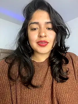 Snapshot of EmilyNoir1 chatting on 12/02/25, 12:38 EmilyNoir1 online show from 12/02/25, 12:38