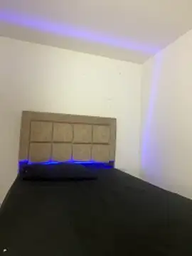 Snapshot of EmilyNoir1 chatting on 12/05/25, 01:03 EmilyNoir1 online show from 12/05/25, 01:03