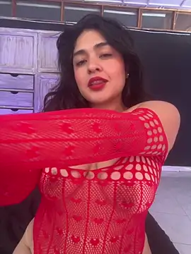 EmilyNoir1 online show from 05/08/26, 06:24