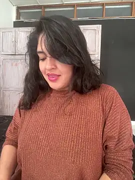 EmilyNoir1 online show from 05/16/26, 05:45