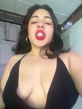 EmilyNoir1 online show from 05/24/26, 10:53
