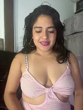 EmilyNoir1 online show from 07/13/26, 12:13