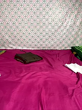 chandiqueen online show from 10/19/25, 08:31