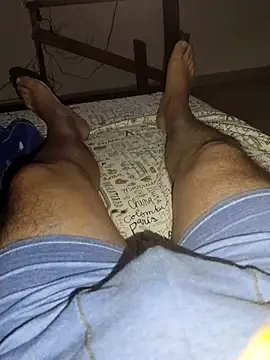 Snapshot of ScuffingBungalow chatting on 11/07/25, 03:17 ScuffingBungalow online show from 11/07/25, 03:17