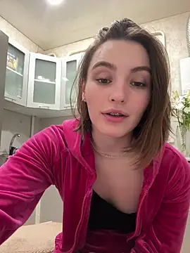 Snapshot of ZariaFlame chatting on 02/15/26, 10:39 ZariaFlame online show from 02/15/26, 10:39