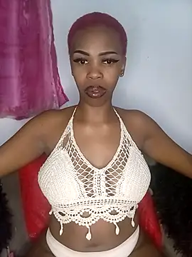 GoldSnowXxX online show from 04/15/26, 12:28