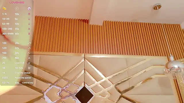 Snapshot of MySugarmoomy chatting on 09/14/25, 12:43 MySugarmoomy online show from 09/14/25, 12:43