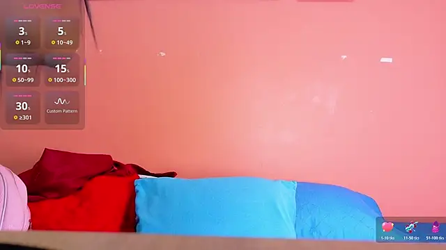 Snapshot of MySugarmoomy chatting on 11/30/25, 12:31 MySugarmoomy online show from 11/30/25, 12:31