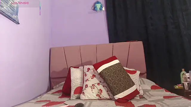  Bombom   online show from 02/10/26, 11:31