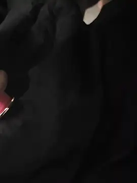 catluvr999 online show from 04/25/26, 08:39