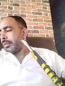 Snapshot of salimbasha chatting on 09/27/25, 07:35 salimbasha online show from 09/27/25, 07:35