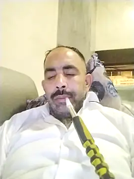 Snapshot of salimbasha chatting on 10/16/25, 09:27 salimbasha online show from 10/16/25, 09:27