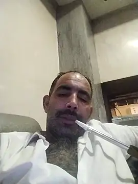 Snapshot of salimbasha chatting on 11/08/25, 10:19 salimbasha online show from 11/08/25, 10:19