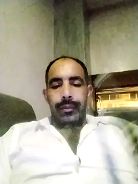 Snapshot of salimbasha chatting on 11/14/25, 10:40 salimbasha online show from 11/14/25, 10:40