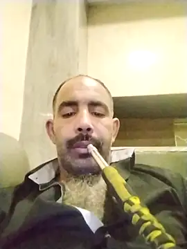 Snapshot of salimbasha chatting on 12/05/25, 09:00 salimbasha online show from 12/05/25, 09:00