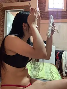 ashleyy20 online show from 07/18/26, 03:27