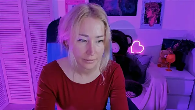 AstraMonroe online show from 09/15/25, 04:56