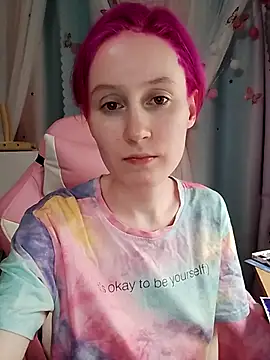 Fuzzy Unicorn online show from 11/04/25, 07:24