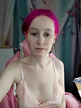 Fuzzy Unicorn online show from 11/06/25, 07:04