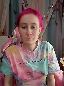 Fuzzy Unicorn online show from 11/27/25, 07:38