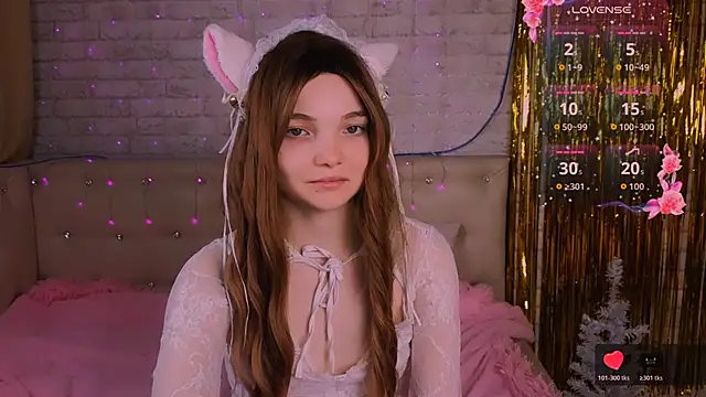 AnimeAlica18 online show from 01/07/26, 02:58