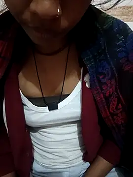 Snapshot of Geeta-satr chatting on 12/04/25, 06:49 Geeta-satr online show from 12/04/25, 06:49