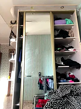 MiraReach online show from 10/20/25, 03:40