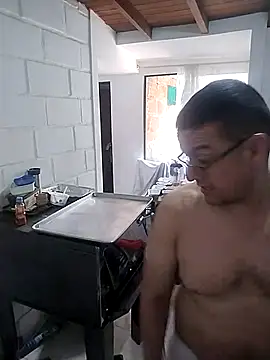 Danimedellin1 online show from 04/21/26, 05:06