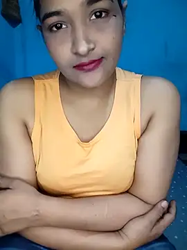 Snapshot of Hotty-couple063 chatting on 11/18/25, 03:49 Hotty-couple063 online show from 11/18/25, 03:49