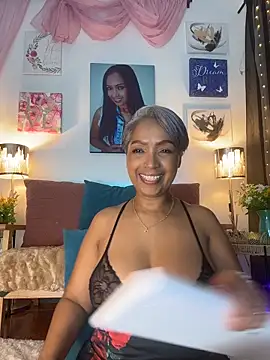 skarlleth 11 online show from 03/29/26, 05:35