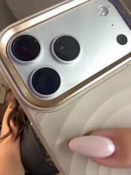 Katie shuangs online show from 02/20/26, 09:26