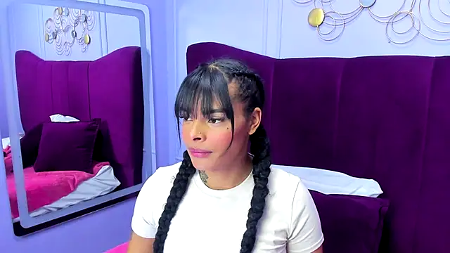 EmmaEbony  online show from 11/14/25, 10:14