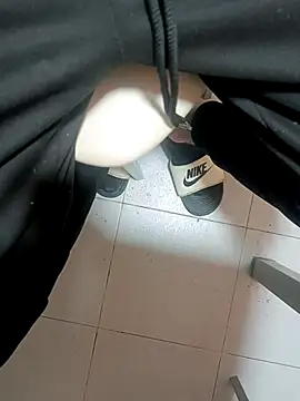 berto acierto98 online show from 12/22/25, 05:26