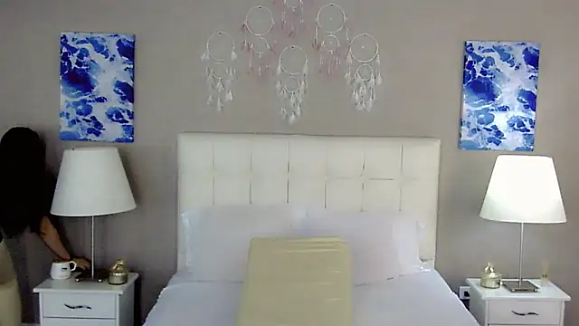 maddissonivanova online show from 09/30/25, 06:46