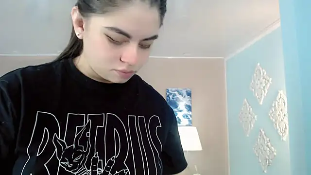 maddissonivanova online show from 10/25/25, 06:57