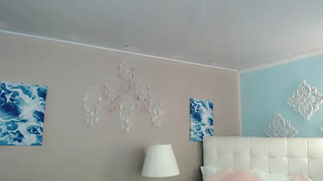 maddissonivanova online show from 01/09/26, 07:04