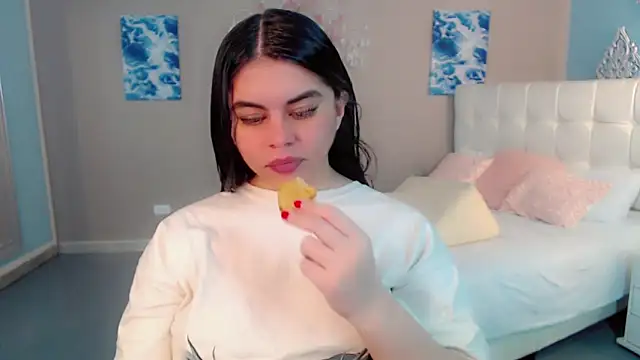 maddissonivanova online show from 02/14/26, 07:10