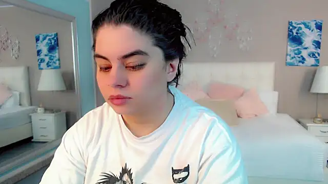 maddissonivanova online show from 04/07/26, 07:14